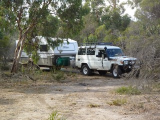 Night Stop, Arthur River